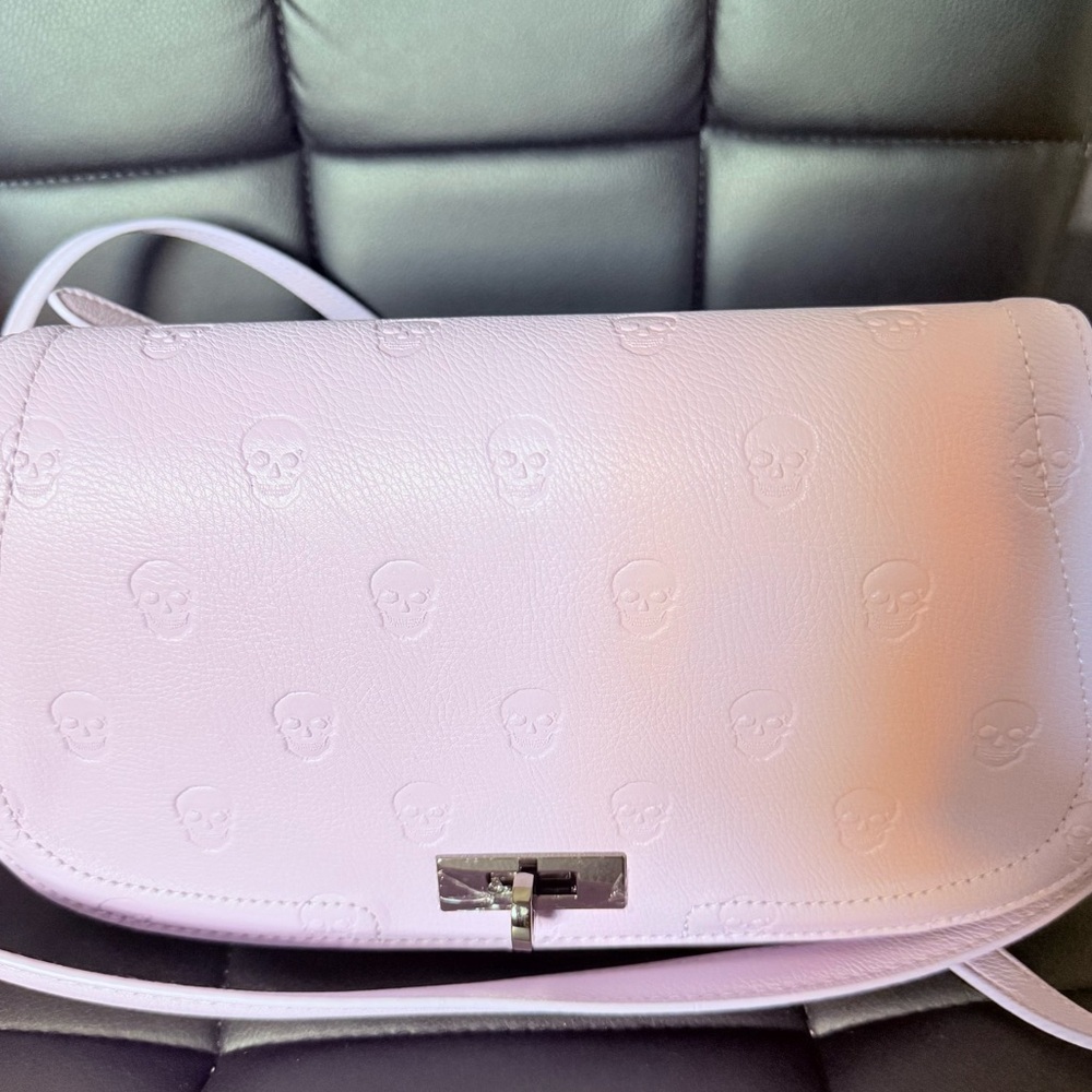 Betsey Johnson Lavender Purple Embossed Skull Crossbody Bag w Shoulder Strap NWT - Picture 10 of 11